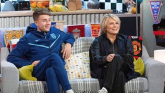 Episode 6 Jennifer Saunders / Roman Kemp