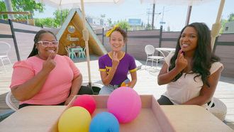 Episode 27 Meekah Learns How to Sign Colors in ASL