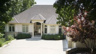 Episode 8 Main Channel Mansions