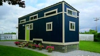 Episode 4 220 Sq. Ft. Bohemian Escape