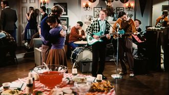 Episode 10 Give the Band a Hand