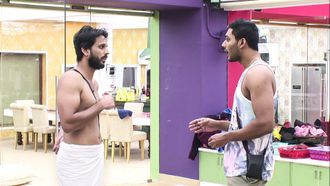 Episode 52 Adarsh, Prince Lock Horns