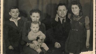 Episode 2 Yearning to Breathe Free (1938 - 1942)