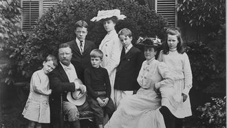 Episode 1 Get Action (1858-1901)