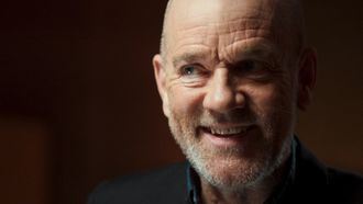 Episode 3 R.E.M. – Losing My Religion