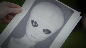 Episode 7 Roswell: The First Witness – The Writer
