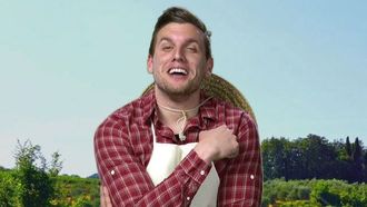 Episode 6 BBQs & Animals in America
