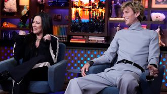 Episode 133 MGK, Pamela Adlon