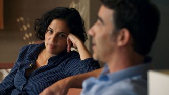 Episode 2 Episode 2: 102