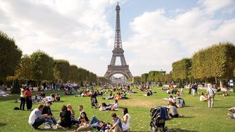 Episode 2 Paris