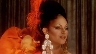 Episode 6 Absolut Drag Ball