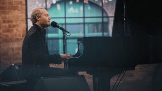 Episode 9 John Ondrasik / Lexi Walker