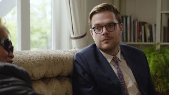 Episode 1 Episode 1 - Hawera and Whanganui