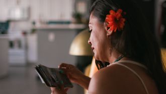 Episode 1 Celebrity Sexpert