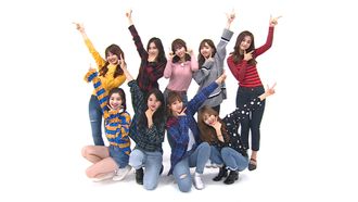 Episode 327 Episode 327 with Twice