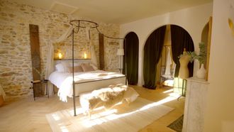 Episode 5 Princess and the Zzzzs: The Hunters Lodge Bedroom