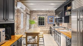 Episode 7 The Row House