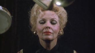 Episode 11 The Séance