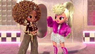 Episode 1 Royal Bee's Big Surprise
