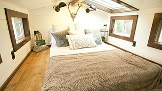 Episode 6 Tiny Home for Military Couple