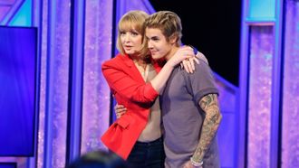 Episode 2 Kristin Bell; Michael Bolton; Justin Bieber