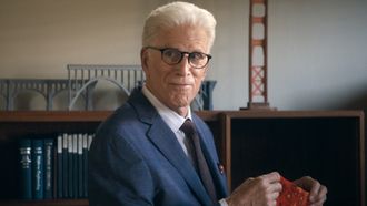 A Man on the Inside - Season 2 Episode 8