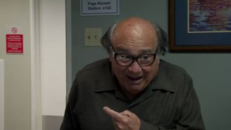 Episode 3 Mac and Dennis Become EMTs