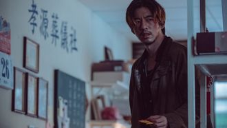 Episode 10 Dark Currents (1)