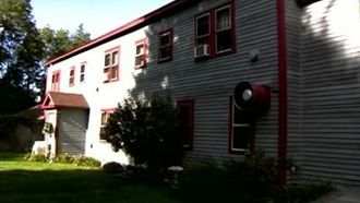 Episode 9 New Boston Inn / Gloria's House