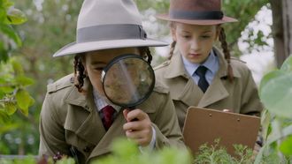 Episode 9 Dirt Detectives