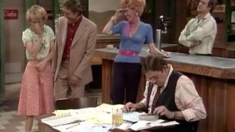 Episode 6 The Hero of Flo's Yellow Rose (a.k.a.) The Hero of the Yellow Rose