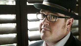 Episode 6 Phill Jupitus, Jermaine Defoe, Roxanne McKee, Jennifer Metcalfe
