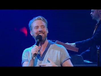 Kaiser Chiefs perform 'I Predict A Riot' | The Ray D'Arcy Show | RTÉ One