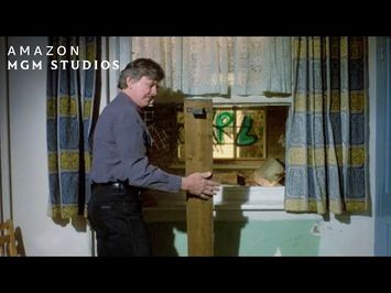 Paul Sets Up A Trap