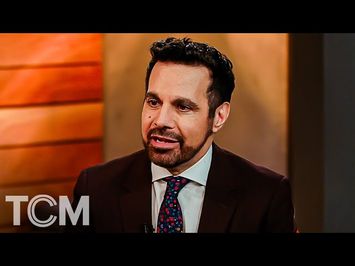 Ben Mankiewicz and Mario Cantone Talk Magic and Eyes of Laura Mars (Clip) | Creepy Cinema | TCM
