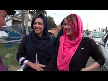 Alone through Iran: 1144 miles of trust - Trailer