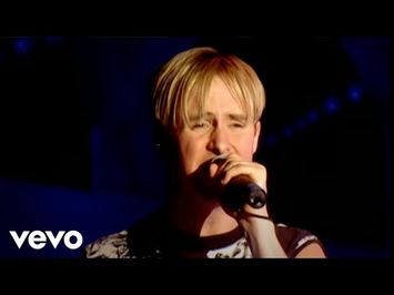 Steps - Things Can Only Get Better (Live from Wembley - Steptacular Tour, 2000)