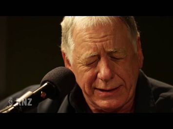 NZ Live: Debbie Harwood & Hammond Gamble 'Should I be good or should I be evil?